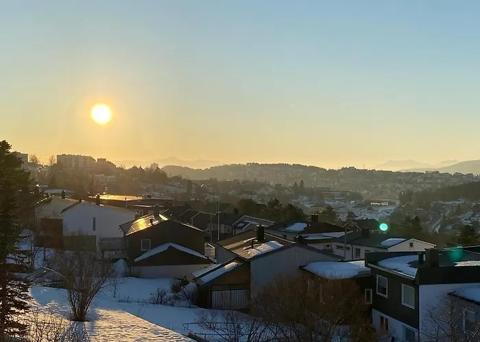 Hébergement de vacances Big House With A View Free Parkinge31 *