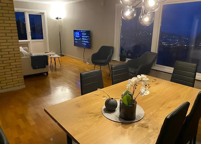 Big House With A View Free Parkinge31